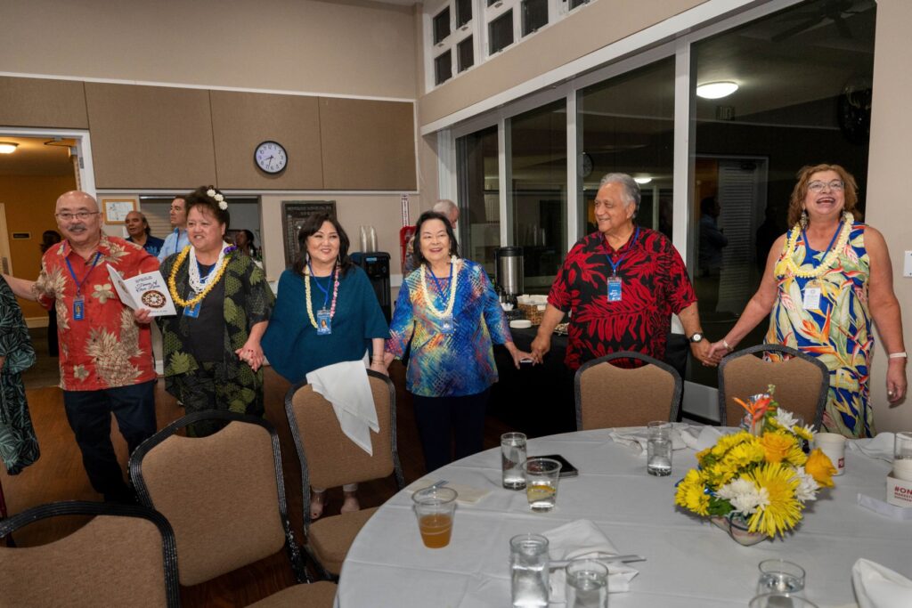 Duke Julie Faye Mrs. Chock-Kanno Mitch Ginger singing