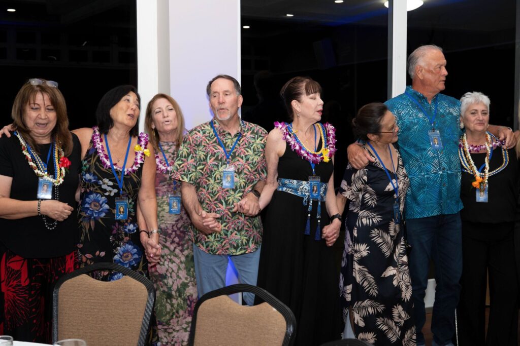 Debs Jeri Patti Chris Crissie Gail Kriss Diva singing